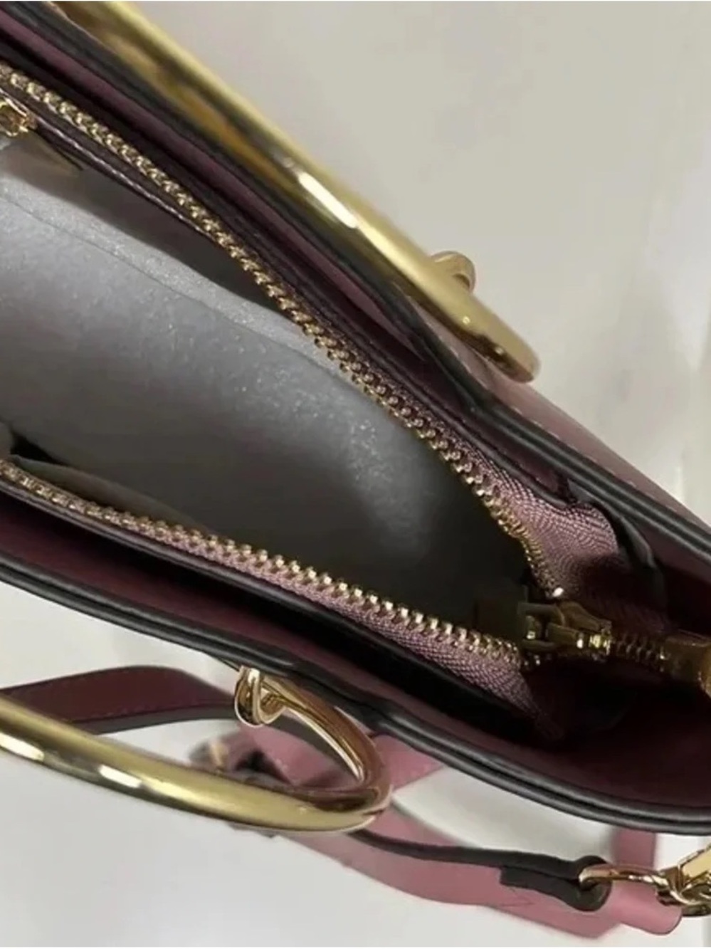 BCBGENERATION | Sammie Satchel In Rose Beach Spring - Picture 5 of 10